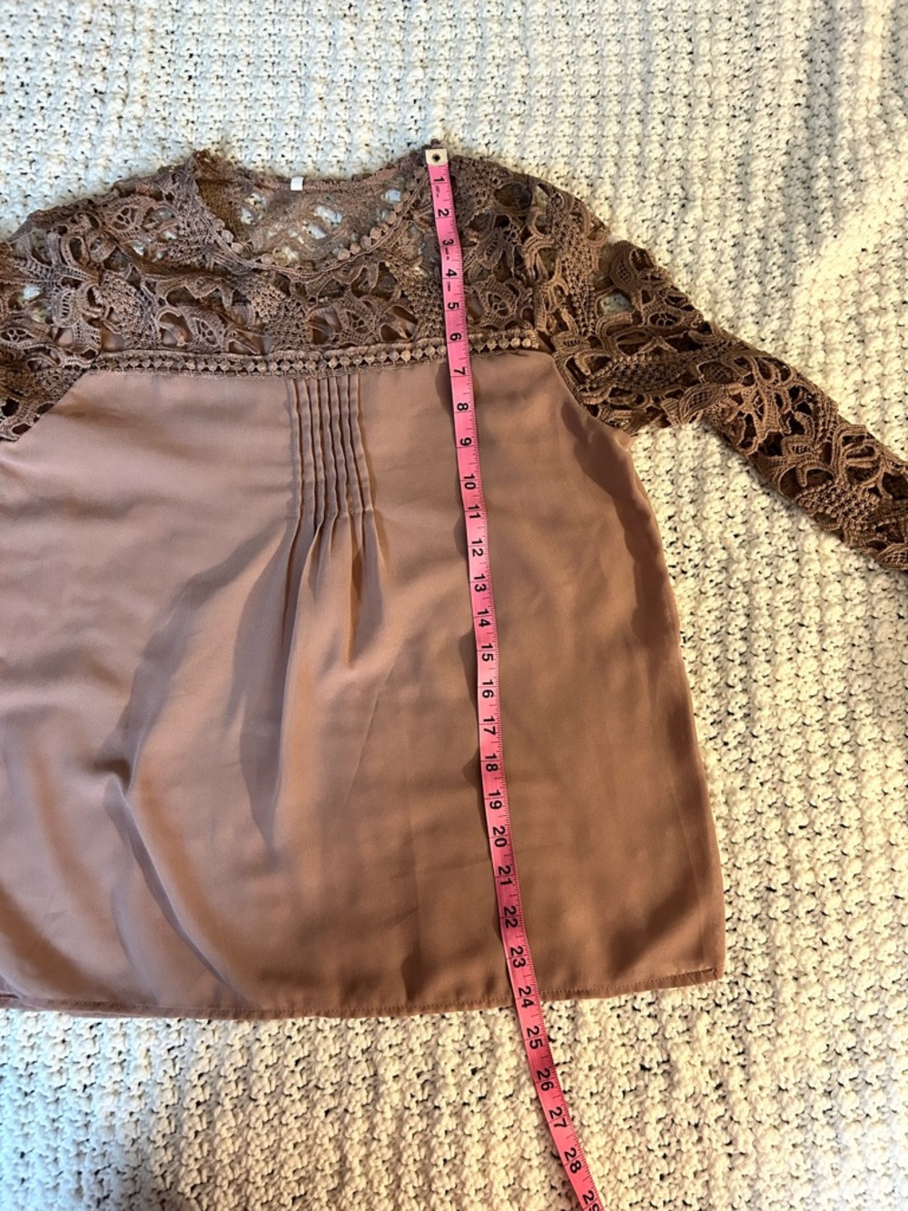 Women's Taupe Lace Yoke Long-Sleeve Blouse - Picture 15 of 16